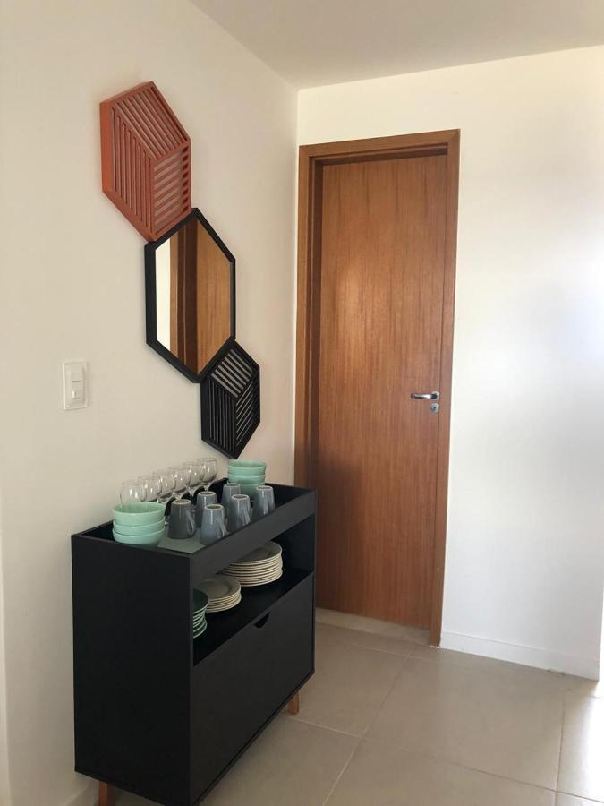 Apto Guarajuba Praia Condominio Porto Smeralda-100 Metros Da Praia מראה חיצוני תמונה