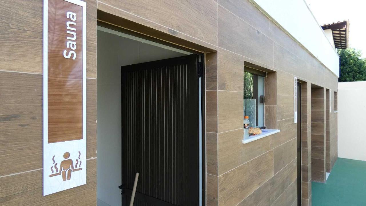 Apto Guarajuba Praia Condominio Porto Smeralda-100 Metros Da Praia מראה חיצוני תמונה