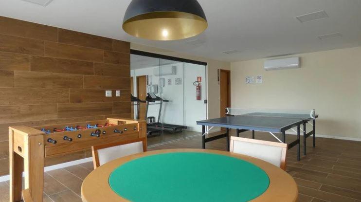Apto Guarajuba Praia Condominio Porto Smeralda-100 Metros Da Praia מראה חיצוני תמונה